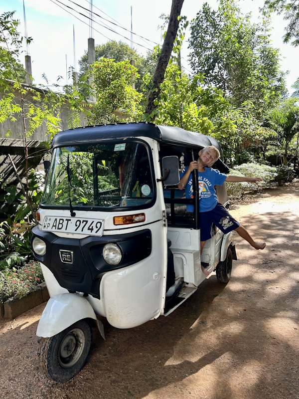TukTuk Roadtrip in Sri Lanka mit Kind